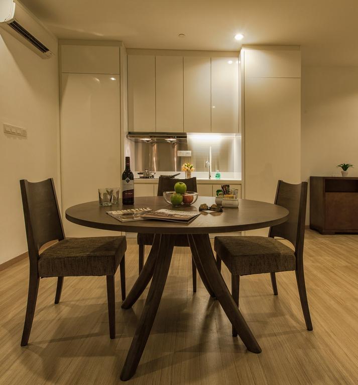 Luxfort 118 Service Suites Tanjung Tokong Room photo